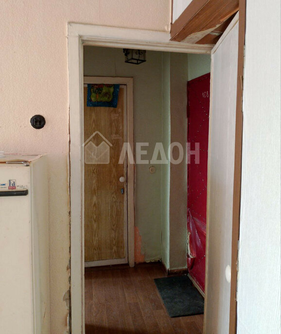 квартира г Омск ул 2-я Барнаульская 11в посёлок Амурский фото 9