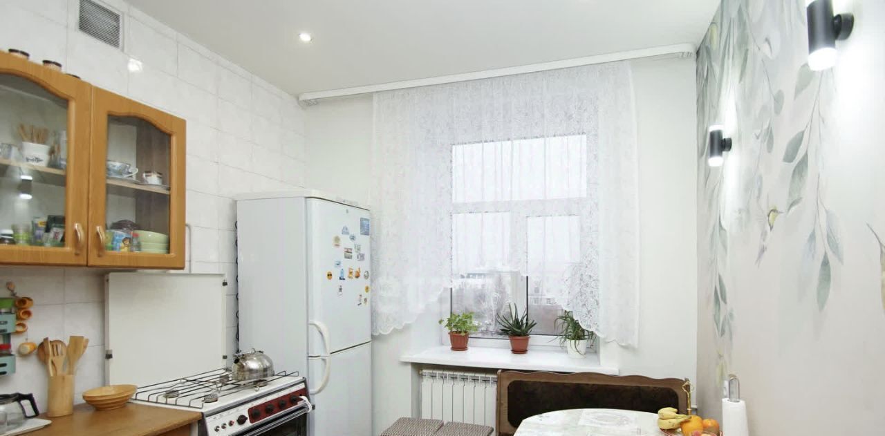 квартира г Омск р-н Центральный пр-кт Карла Маркса 10 фото 6