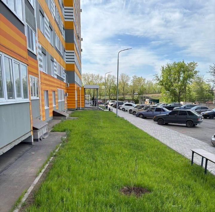 квартира г Оренбург р-н Промышленный ул Юркина 2 фото 1