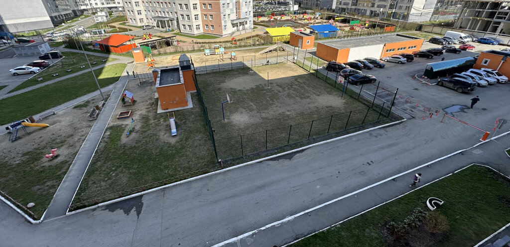 квартира г Екатеринбург Академический Чкаловская б-р Академика Семихатова Н.А. 18 фото 16