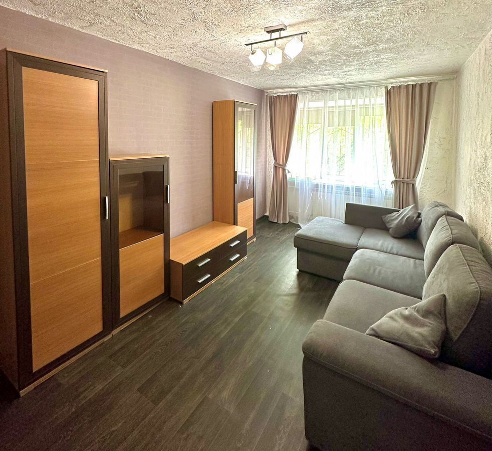 квартира г Волгоград р-н Центральный ул Днестровская 14б фото 2