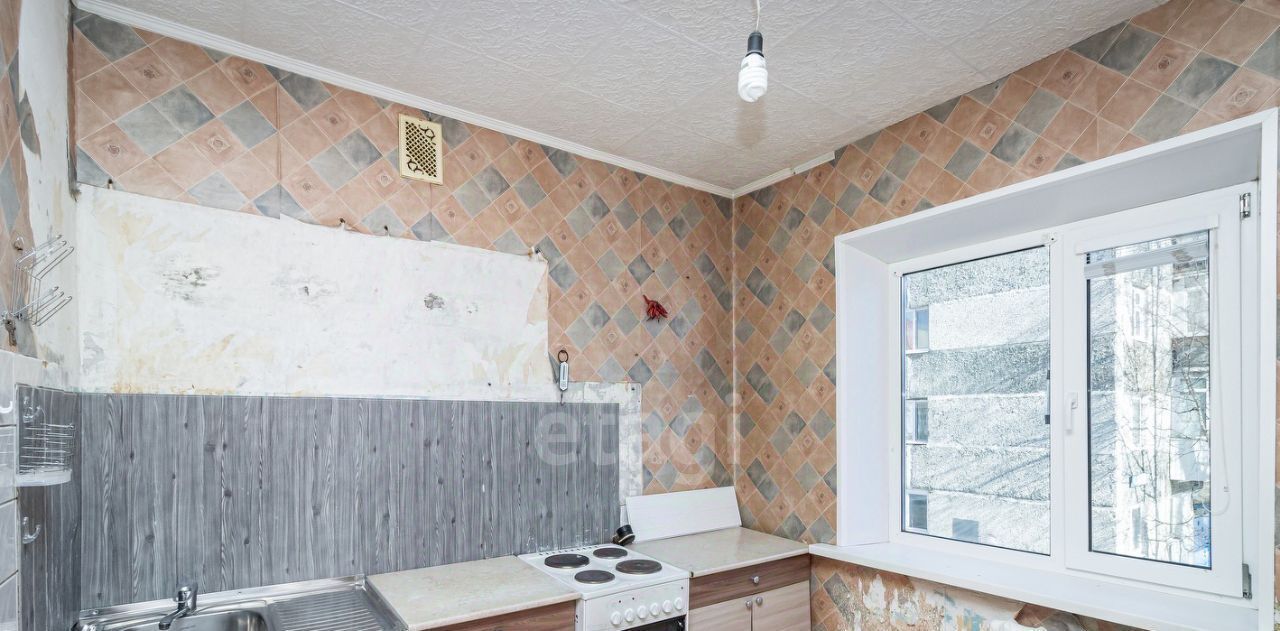 квартира г Сургут ул Бахилова 8 12-й фото 14
