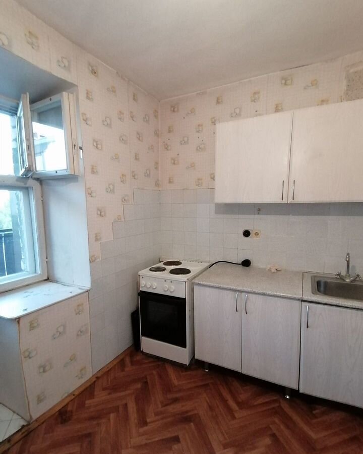 квартира г Кинель пгт Усть-Кинельский ул Спортивная 12б фото 1