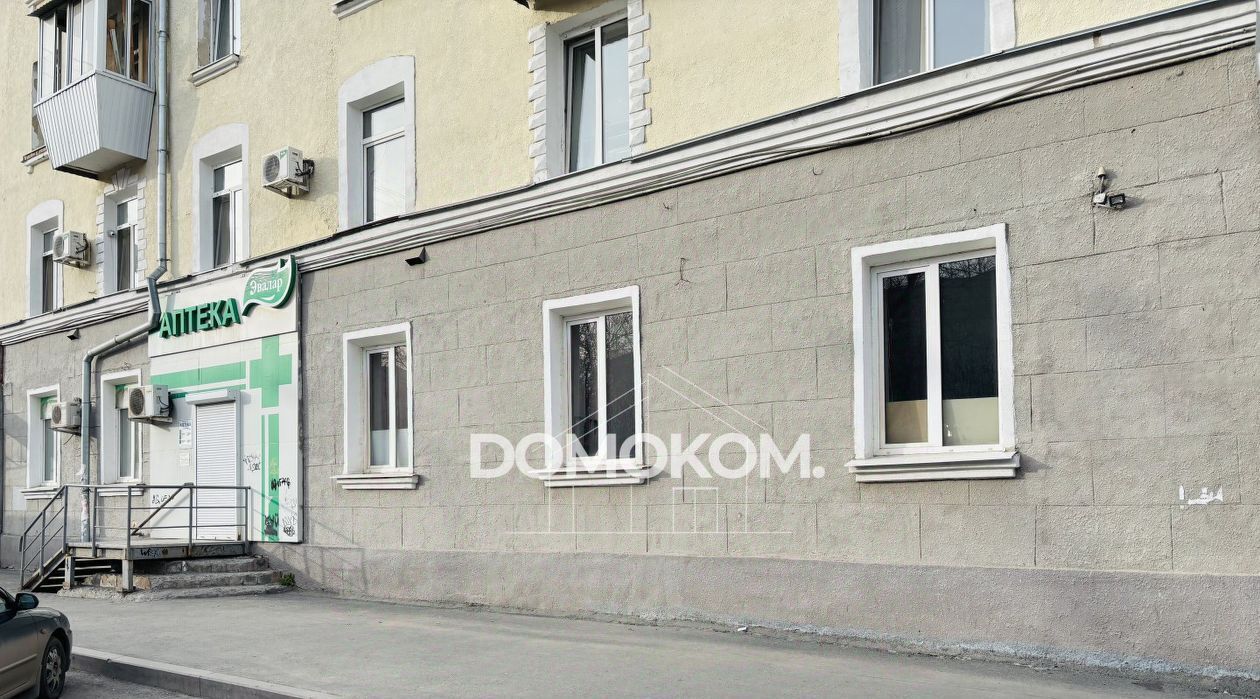 торговое помещение г Екатеринбург р-н Орджоникидзевский ул Кировградская 70 фото 1