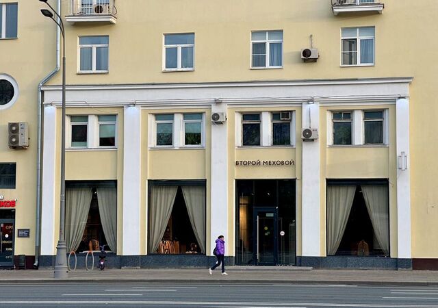 метро Октябрьская пр-кт Ленинский 7 муниципальный округ Якиманка фото