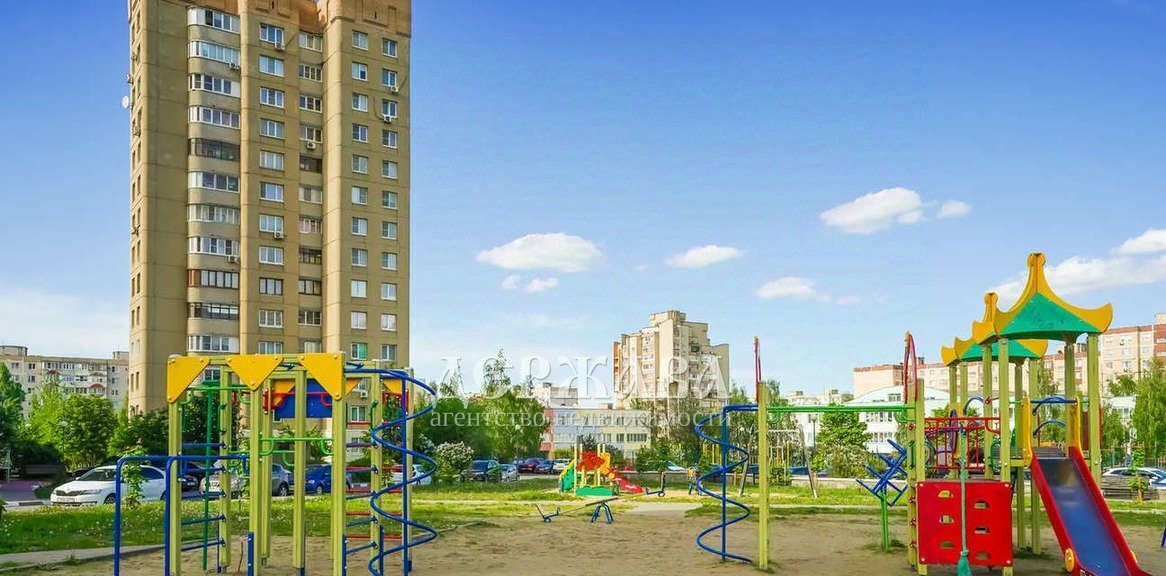 квартира г Старый Оскол мкр Королева 36 фото 3