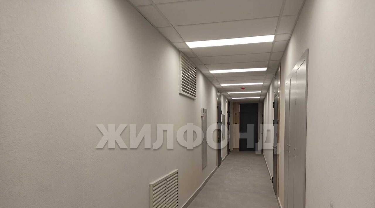 квартира г Новосибирск Золотая Нива ул Коминтерна 87 фото 6