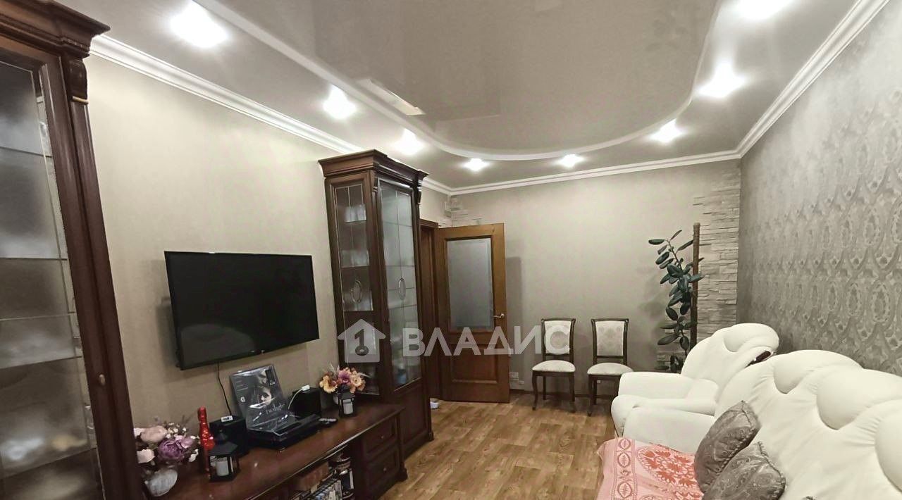 квартира г Белгород Западный ул Есенина 50 фото 2