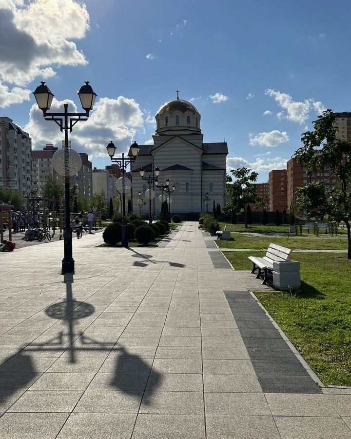 квартира г Саратов р-н Кировский Солнечный 2 пр-кт Героев Отечества 8 фото 17