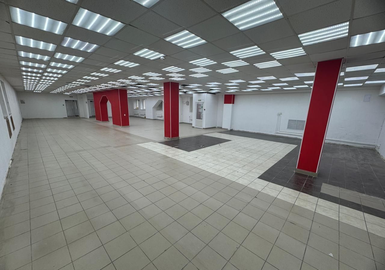 торговое помещение г Кирово-Чепецк ул 60 лет Октября 4к/2 фото 8