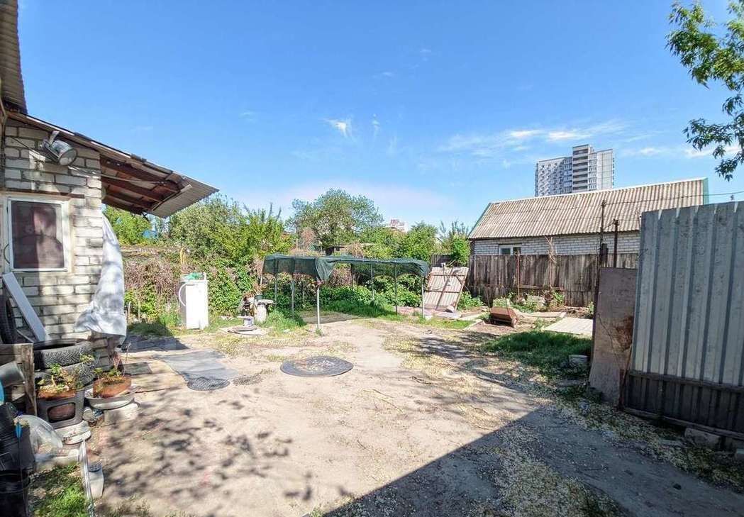 дом г Волгоград р-н Краснооктябрьский ул им. Менделеева 72а фото 4