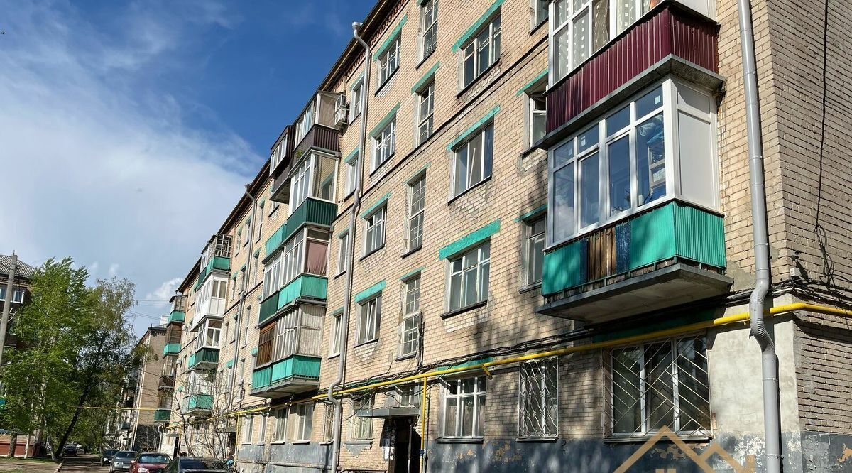 квартира г Казань р-н Ново-Савиновский Авиастроительная ул Октябрьская 15 фото 2