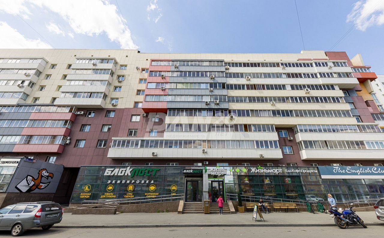 квартира г Челябинск р-н Центральный ул Братьев Кашириных 156 фото 2