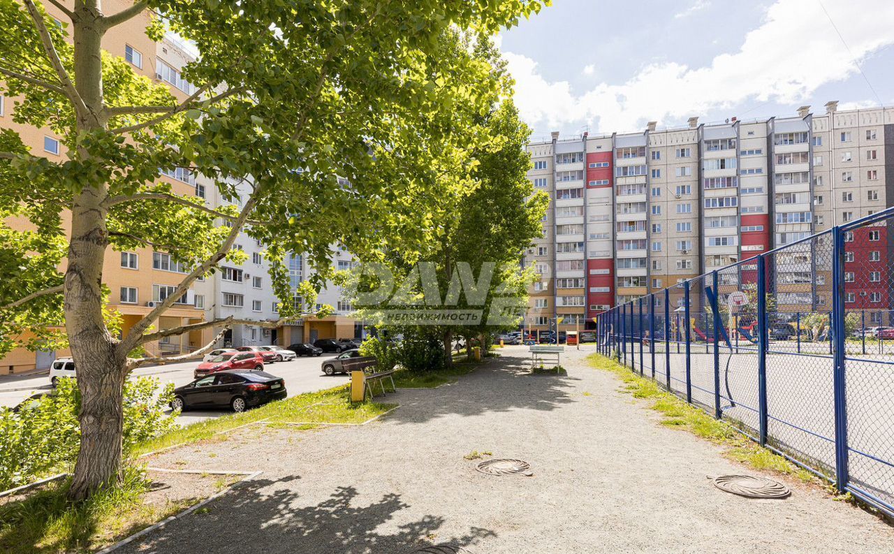 квартира г Челябинск р-н Центральный ул Братьев Кашириных 156 фото 4