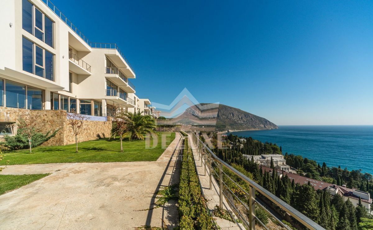 дом г Ялта пгт Гурзуф ул Ялтинская фото 8