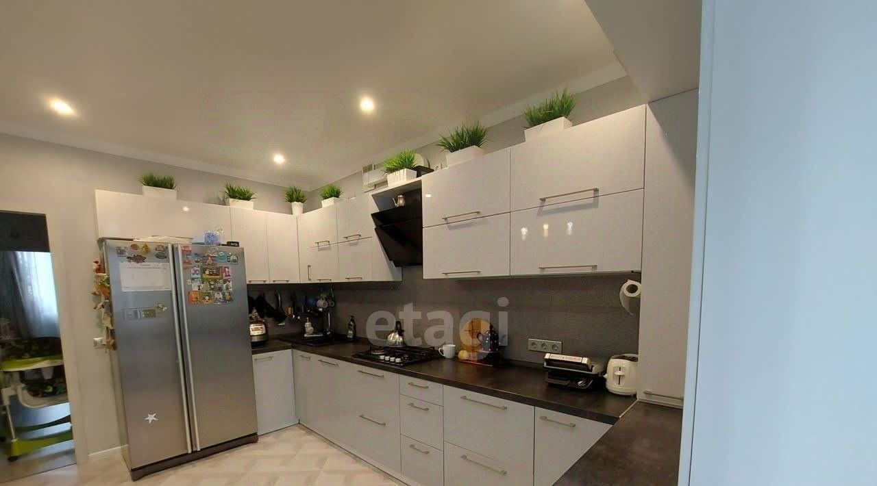 квартира г Калининград р-н Ленинградский ул В.Денисова 16к/1 фото 1