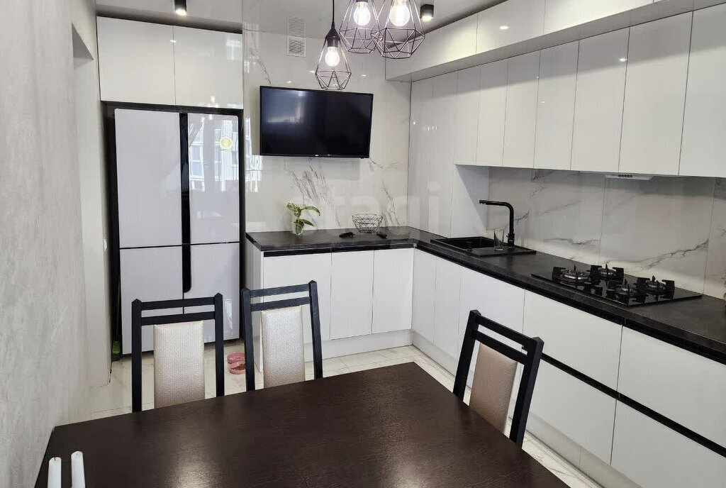 квартира г Калининград р-н Московский ул Левитана 65к/2 фото 3