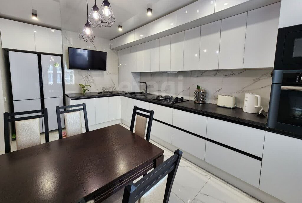квартира г Калининград р-н Московский ул Левитана 65к/2 фото 2