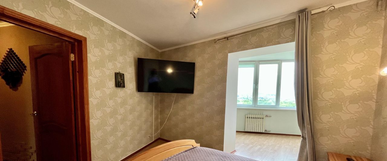 квартира г Саратов р-н Кировский ул Луговая 10а/20 фото 27