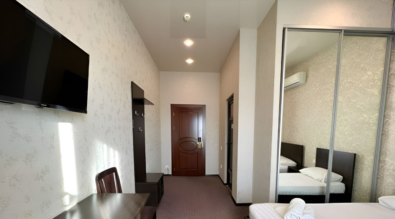 комната г Краснодар р-н Карасунский ул Уральская 62 фото 3