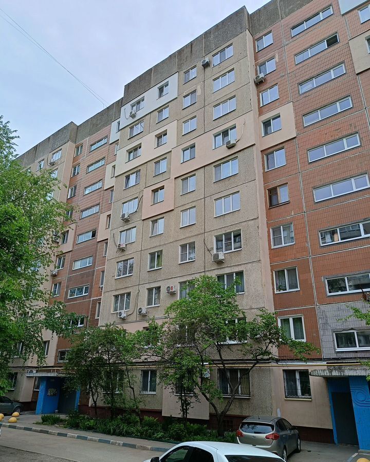 квартира г Саратов р-н Заводской ул. имени Г. А. Усиевича, 31А фото 1