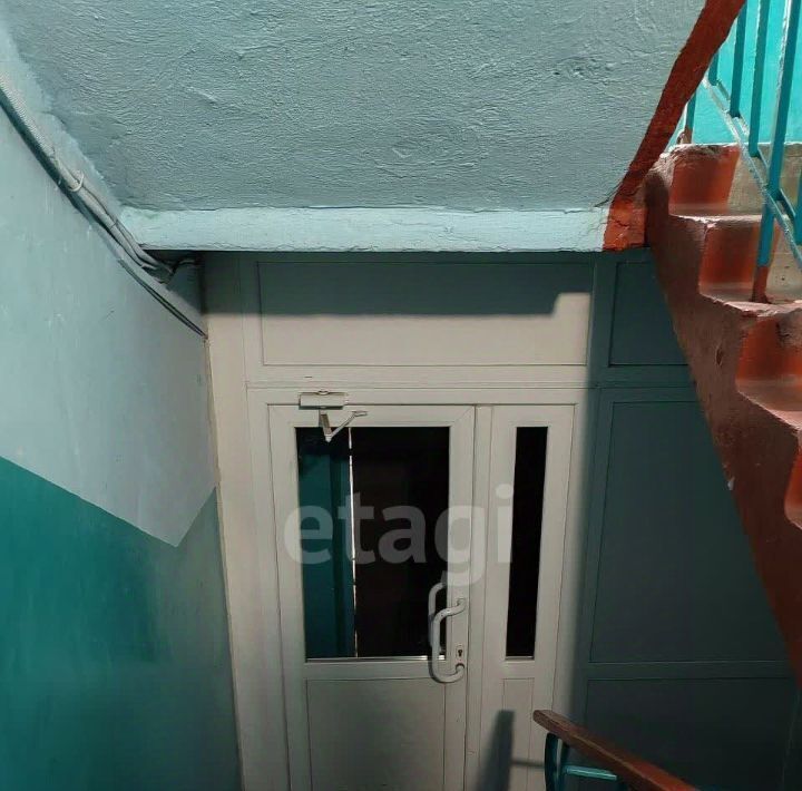 квартира г Белогорск ул Серышева 12а фото 24