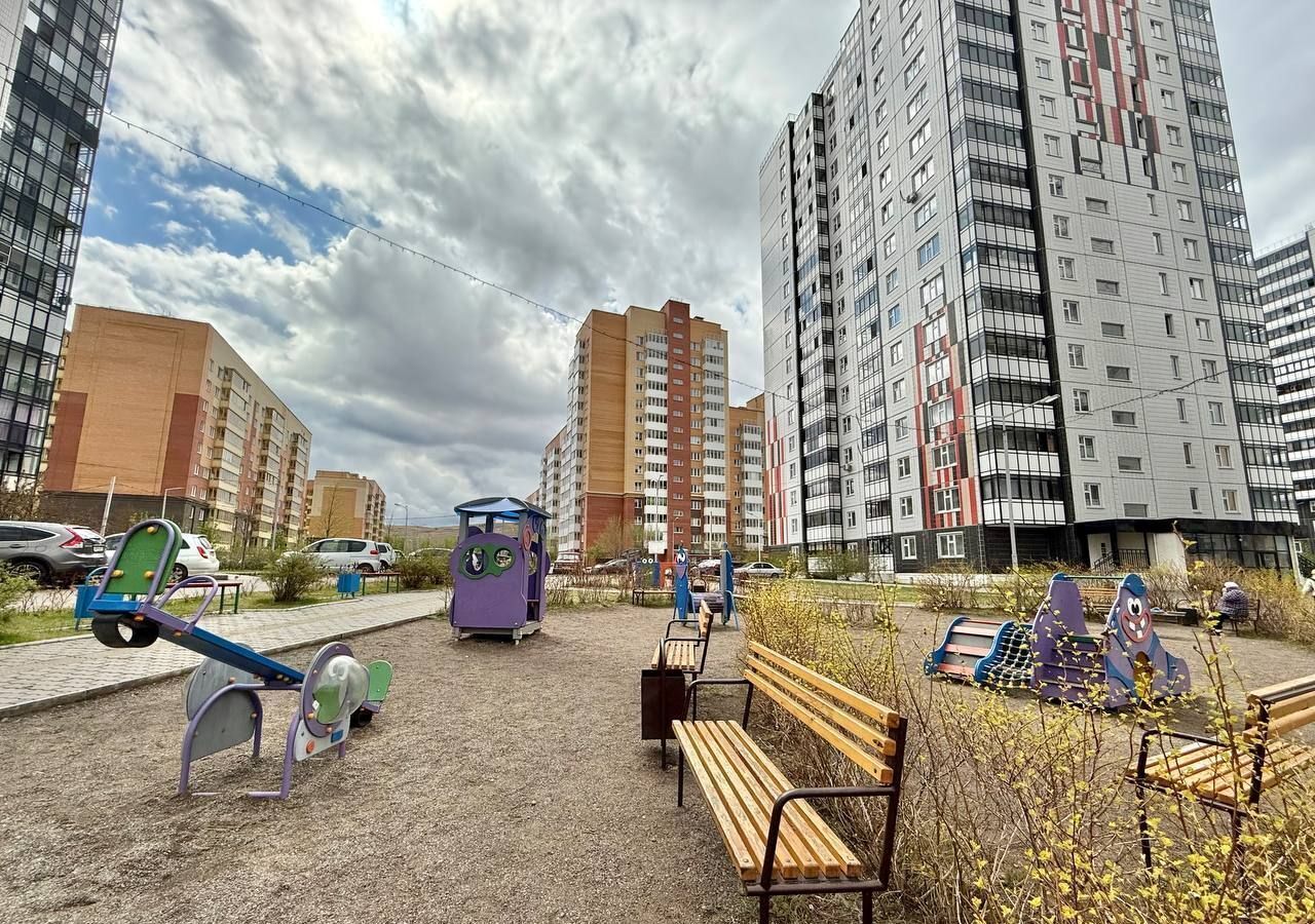 квартира г Красноярск р-н Кировский ул Апрельская 5а ЖК «Мичурино» фото 22