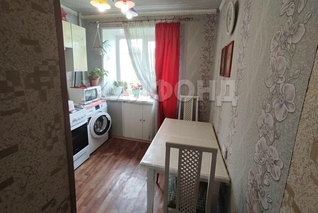 квартира г Абакан ул Кошурникова 1 фото 12