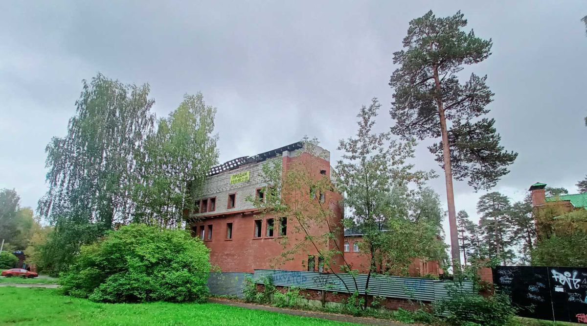 дом г Пермь р-н Кировский ул Кировоградская 108а фото 2