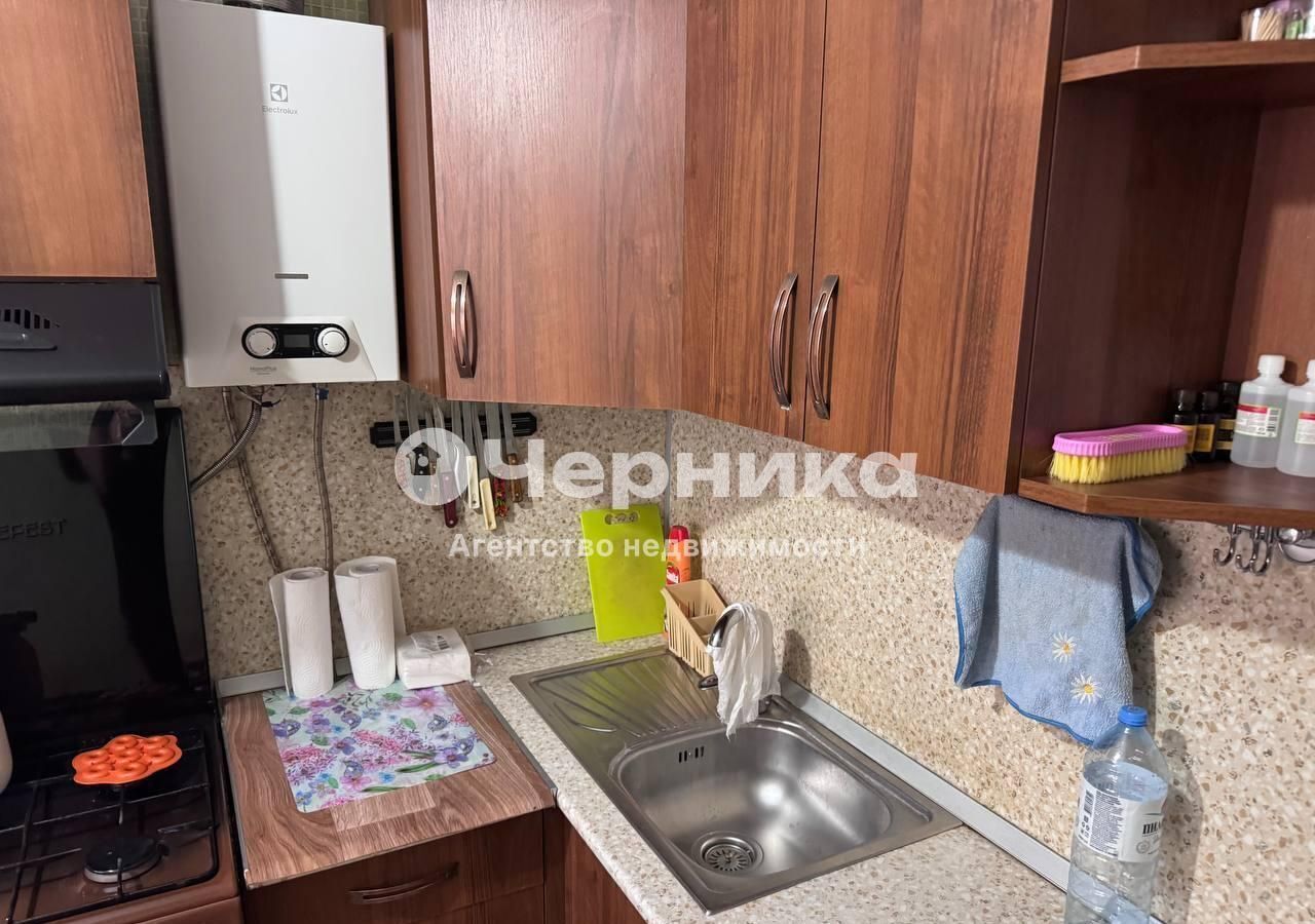 квартира г Новошахтинск ул Славы 40 фото 11