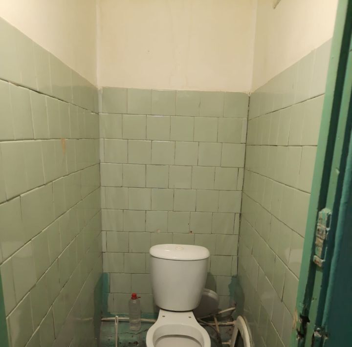 комната г Омск р-н Центральный ул Декабристов 108 Центральный АО фото 11