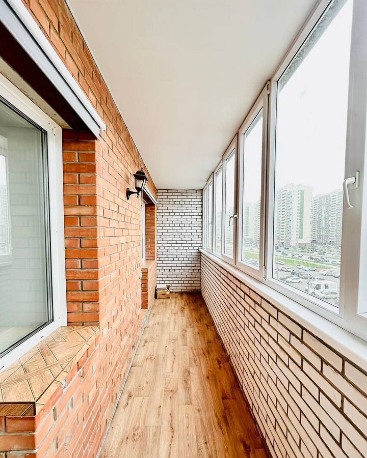 квартира г Омск р-н Кировский ул Перелета 23 фото 17