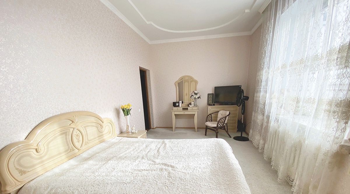 квартира г Омск р-н Кировский ул Лукашевича 15д фото 6
