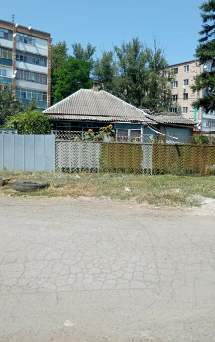 дом г Ростов-на-Дону р-н Первомайский 2-й Орджоникидзе посёлок Орджоникидзе ул 1-я Грамши 2 фото 1