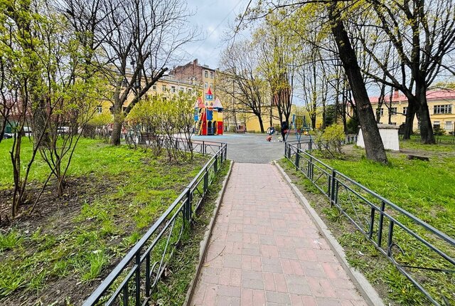 метро Василеостровская ул 15-я линия 86 Васильевского острова фото