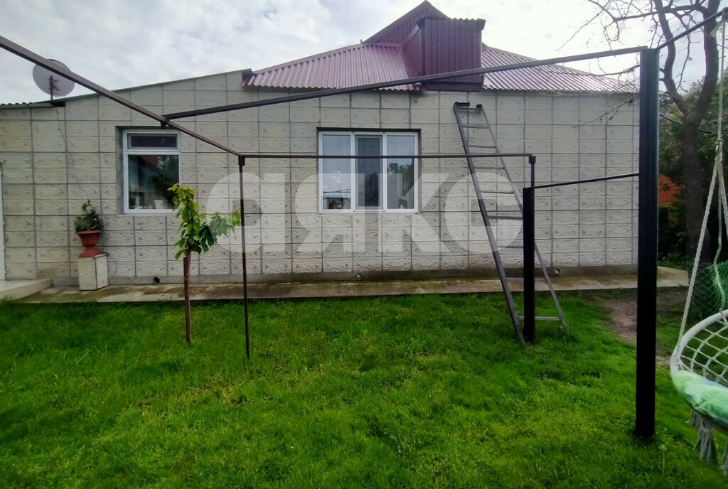 дом г Темрюк посёлок Комсомольский ул Гагарина 47 Темрюкское городское поселение фото 4