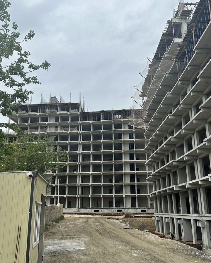 квартира г Махачкала пр-кт Амет-хана Султана 74 р-н Советский фото 1