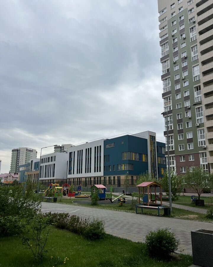 квартира г Омск р-н Кировский ул Крупской 13а фото 12
