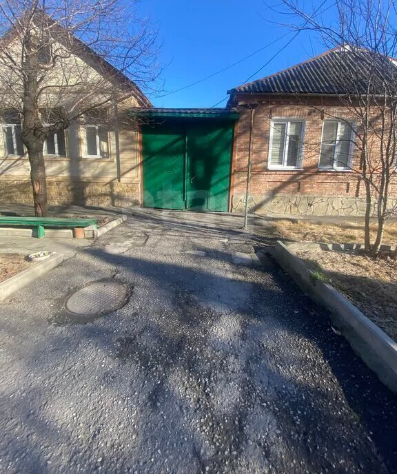 дом г Владикавказ р-н Затеречный ул Галковского фото 1