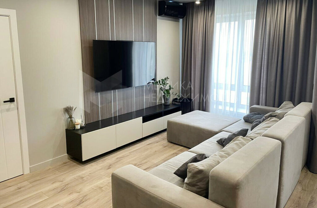 квартира г Тюмень ул Мельникайте 30к/1 фото 3