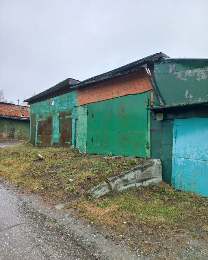 гараж г Новоуральск мкр-н Зелёный посёлок, территория гаражный массив Зелёный посёлок, 63 фото 1