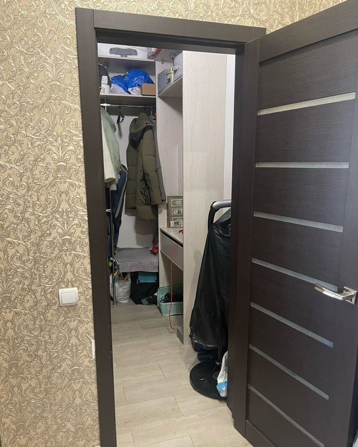 квартира г Красноярск р-н Советский ул Авиаторов 21 фото 11