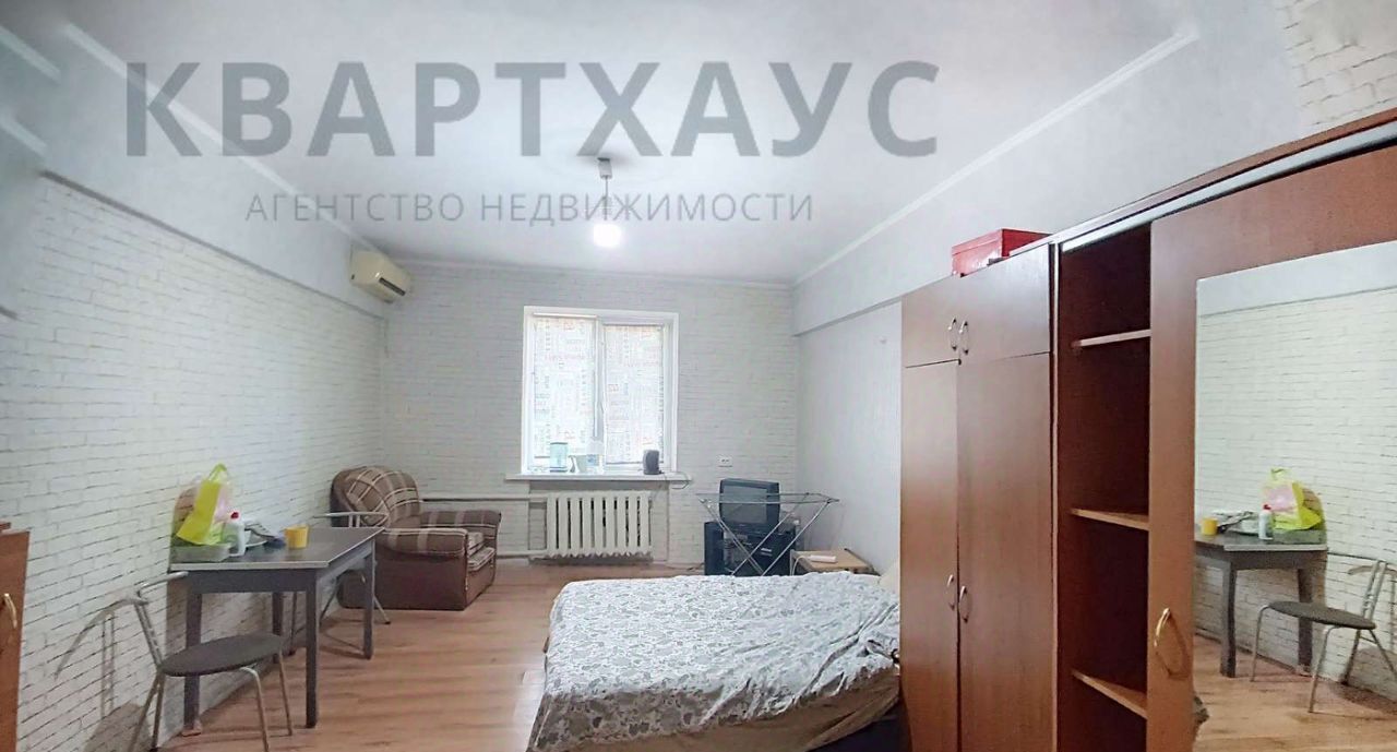 комната г Волгоград р-н Ворошиловский ул им. Калинина 11 фото 3