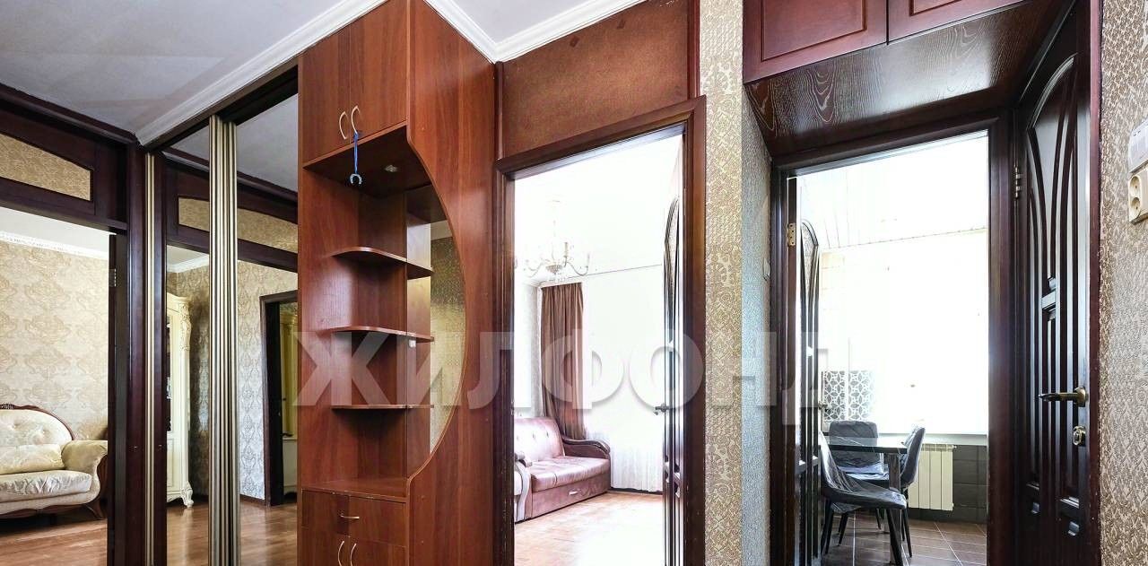 квартира г Новосибирск Золотая Нива ул Доватора 35 фото 12