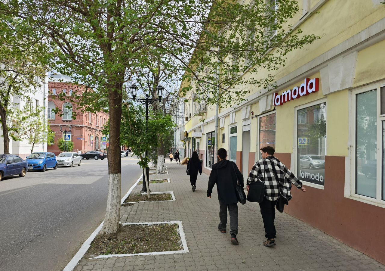 квартира г Астрахань р-н Кировский ул Советская 10/18 фото 15