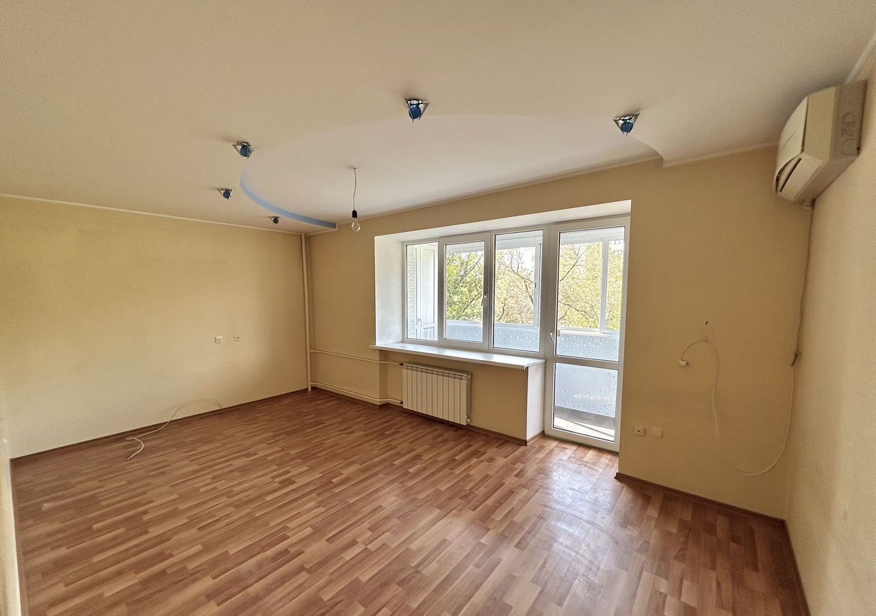 квартира г Волгоград р-н Центральный ул им. Пархоменко 17 фото 2