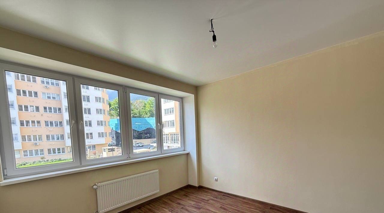 квартира г Ялта ул Кирова 155ак/2 фото 2