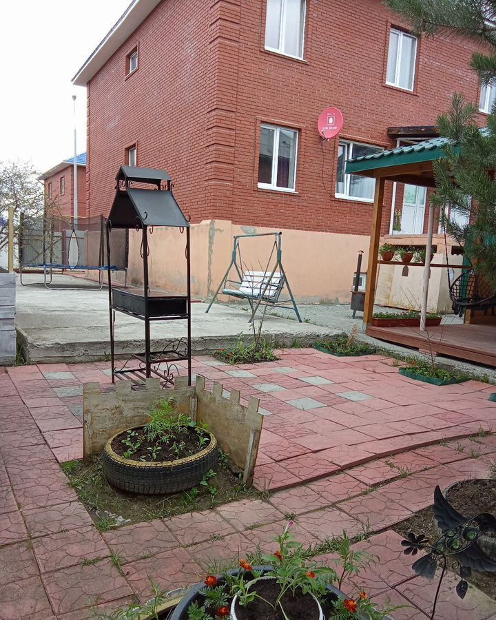 дом г Екатеринбург р-н Ленинский Узорная ул., 42 фото 2
