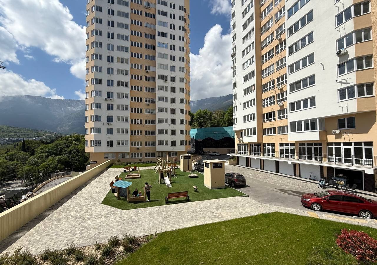 квартира г Ялта ул Кирова 155ак/2 фото 1