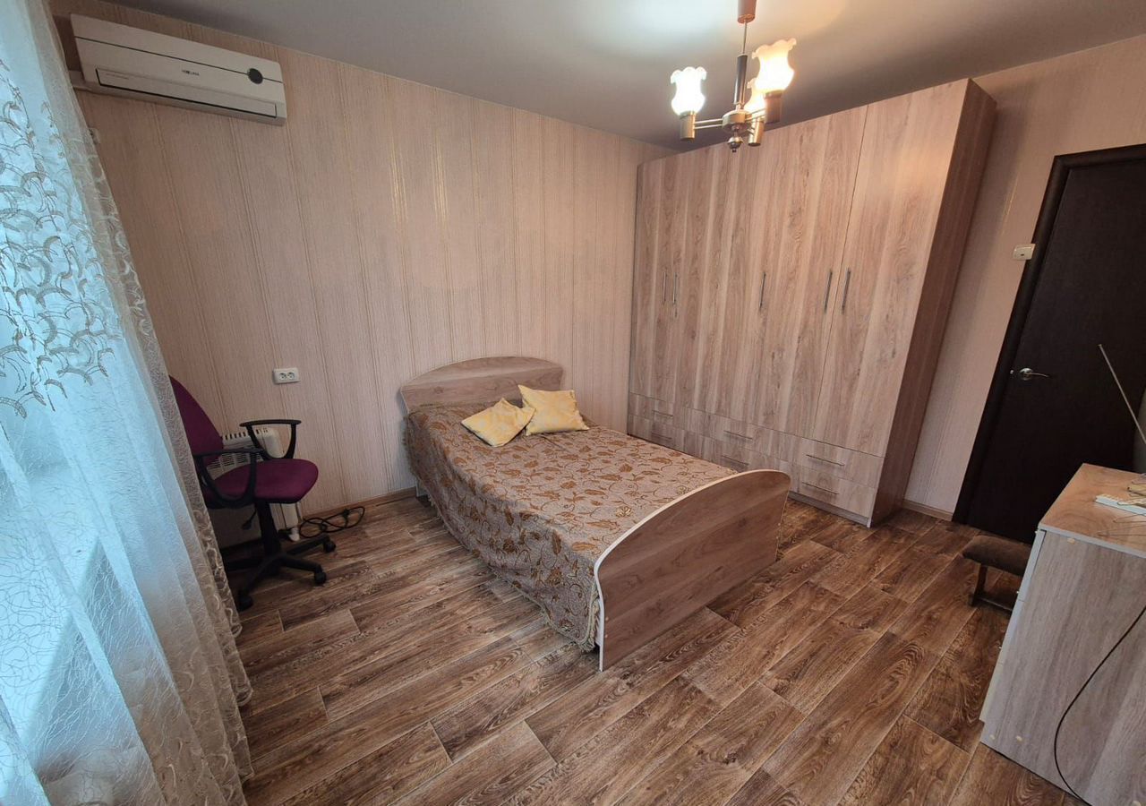 квартира г Саратов р-н Октябрьский ул. имени В. Г. Клочкова, 52/64 фото 1